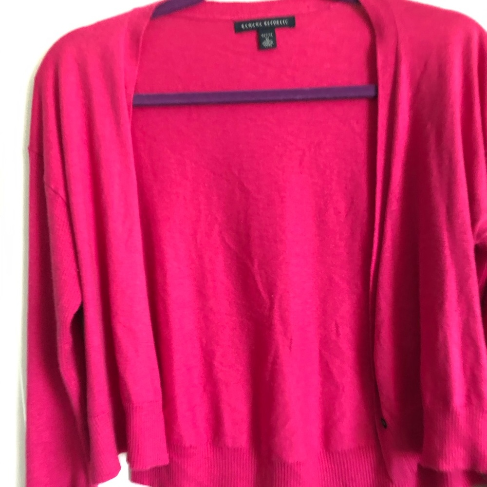 Long sleeve Banana Republic crop cardigan